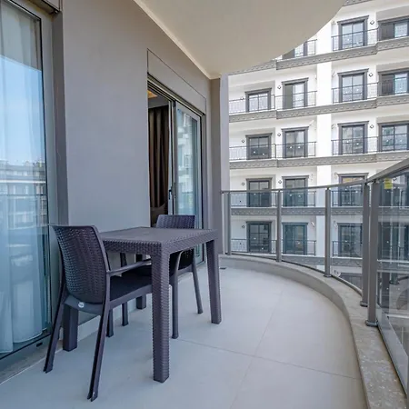 Hotel apartamentowy Inci & *